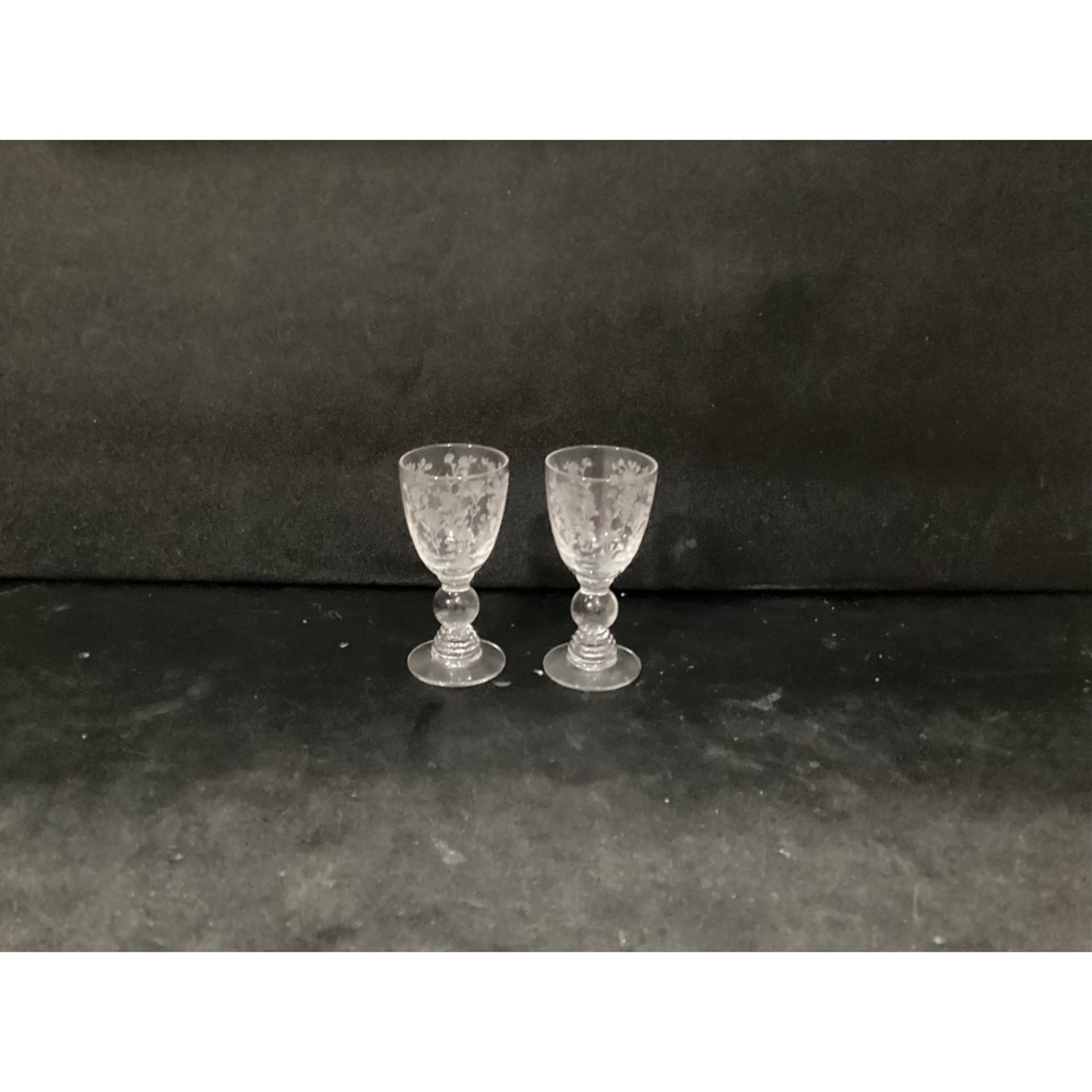 Duncan & Miller Lead Crystal Etched Elegant Glass Cordial Glass "First Love"